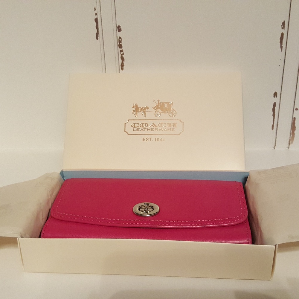 Coach Bright Pink Clutch With Box
